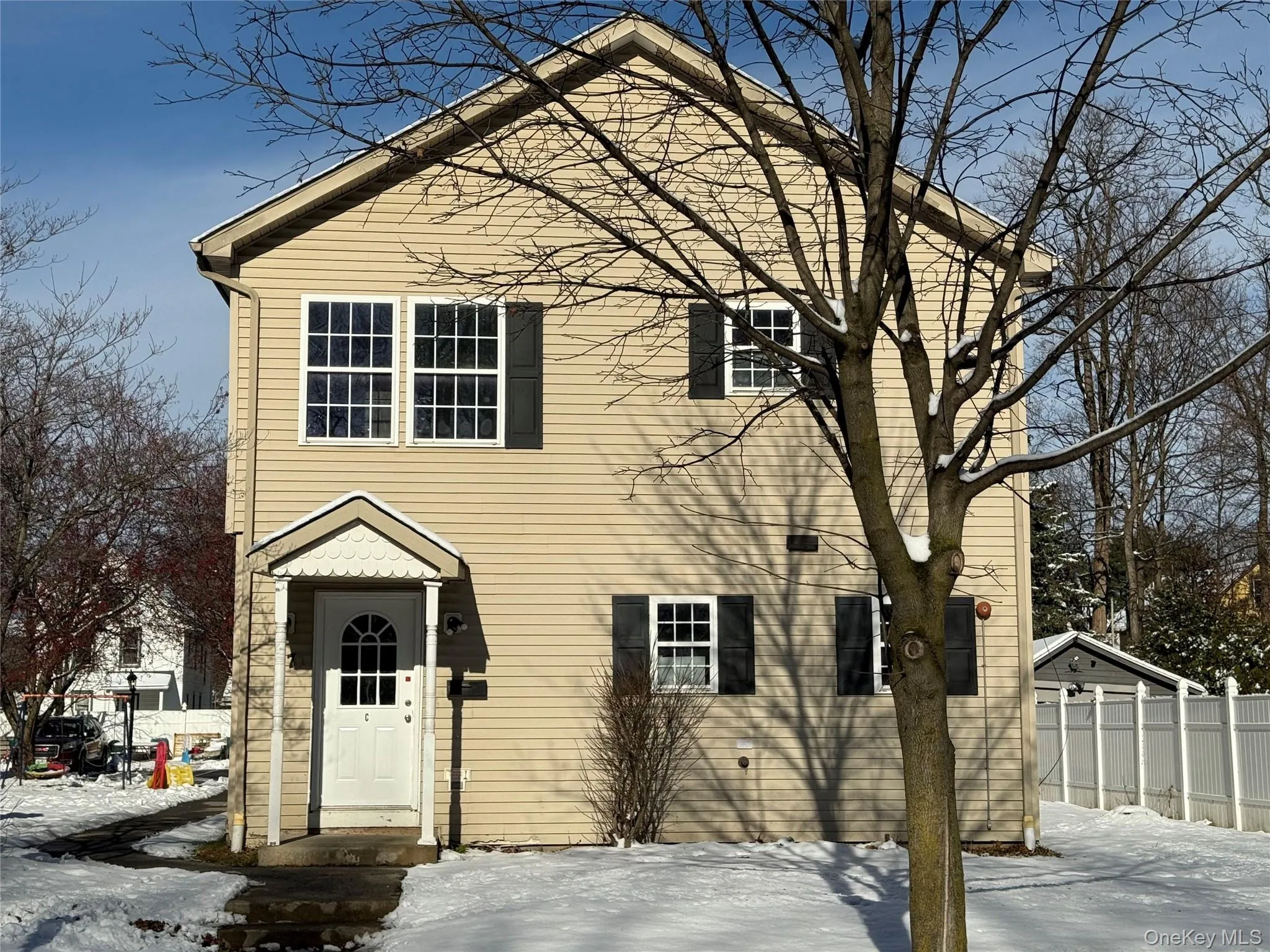 Front Entrance Front Entrance