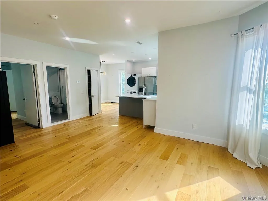 56 Wildey Street, Greenburgh, NY, 2 Bedrooms Bedrooms, 5 Rooms Rooms,2 BathroomsBathrooms,Residential Lease,Idx,Wildey,0,941544 56 Wildey Street, Greenburgh, NY, 2 Bedrooms Bedrooms, 5 Rooms Rooms,2 BathroomsBathrooms,Residential Lease,Idx,Wildey,0,941544