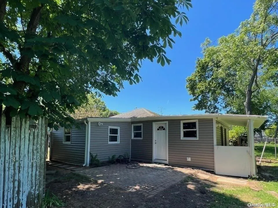 253 17th Street, Huntington, NY, 2 Bedrooms Bedrooms, 4 Rooms Rooms,1 BathroomBathrooms,Residential Lease,Idx,17th,0,941559 253 17th Street, Huntington, NY, 2 Bedrooms Bedrooms, 4 Rooms Rooms,1 BathroomBathrooms,Residential Lease,Idx,17th,0,941559