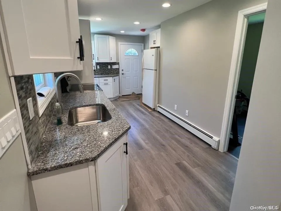 253 17th Street, Huntington, NY, 2 Bedrooms Bedrooms, 4 Rooms Rooms,1 BathroomBathrooms,Residential Lease,Idx,17th,0,941559 253 17th Street, Huntington, NY, 2 Bedrooms Bedrooms, 4 Rooms Rooms,1 BathroomBathrooms,Residential Lease,Idx,17th,0,941559