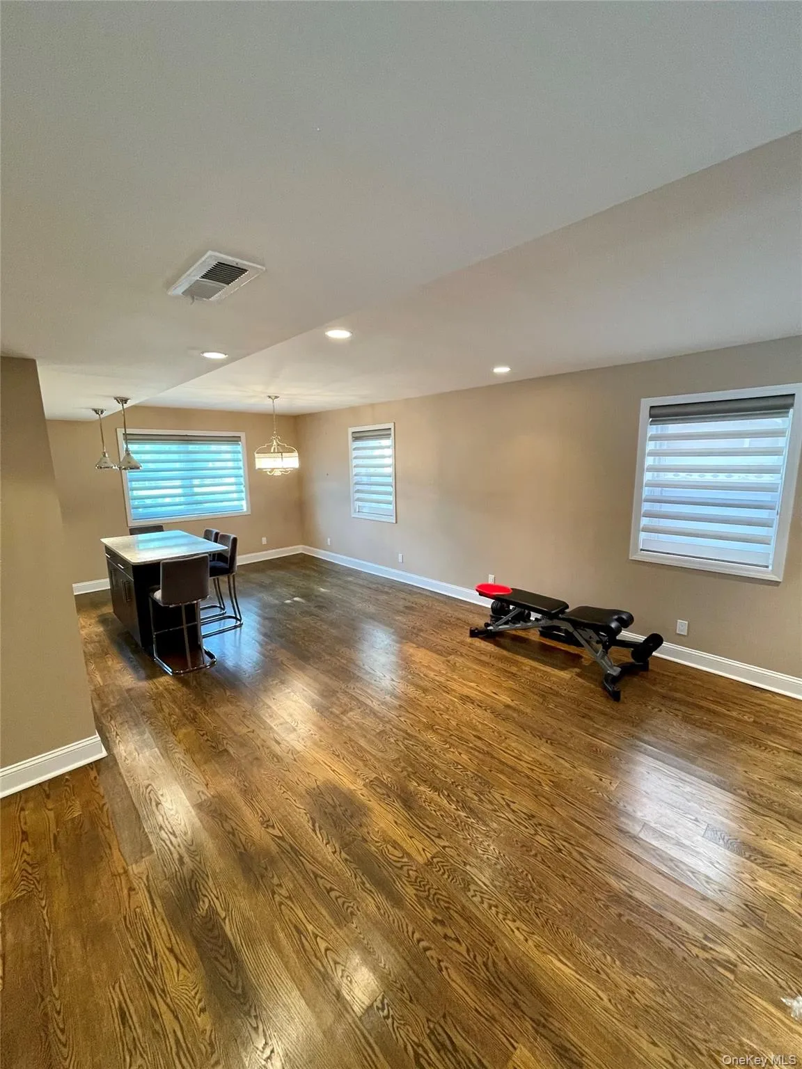 133-09 Rockaway Beach BLVD, New York, NY, 2 Bedrooms Bedrooms, 4 Rooms Rooms,1 BathroomBathrooms,Residential Lease,Idx,Rockaway Beach BLVD,0,941609 133-09 Rockaway Beach BLVD, New York, NY, 2 Bedrooms Bedrooms, 4 Rooms Rooms,1 BathroomBathrooms,Residential Lease,Idx,Rockaway Beach BLVD,0,941609