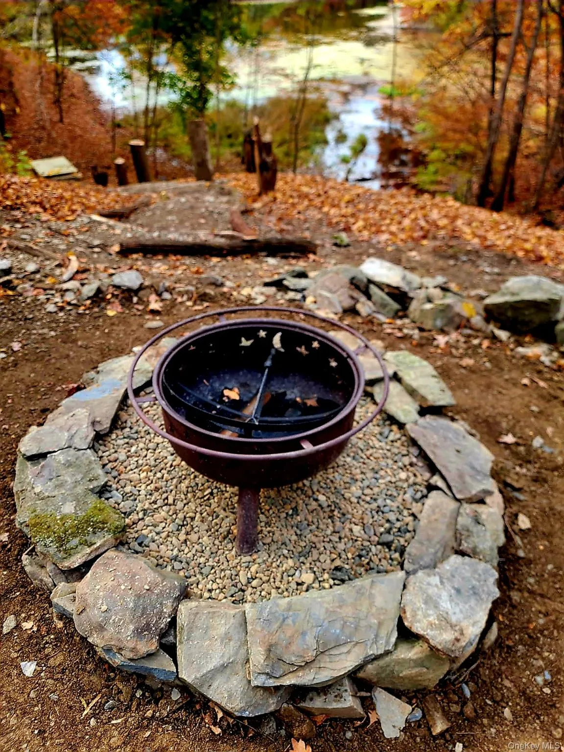 Exterior view of a fire pit Exterior view of a fire pit