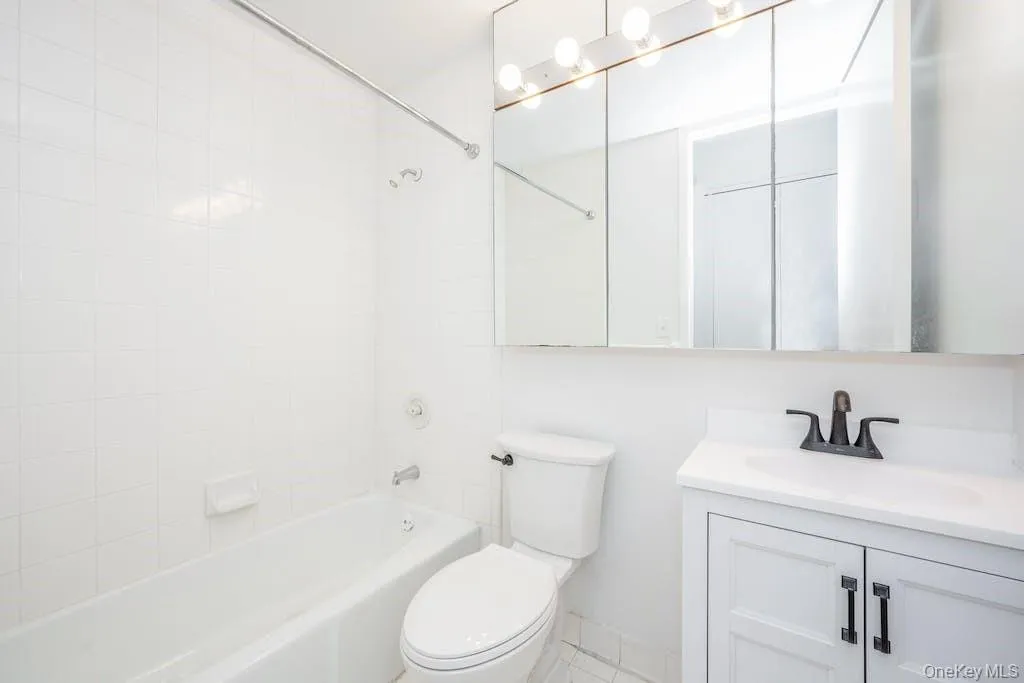 Second bedroom also had private full bath room Second bedroom also had private full bath room