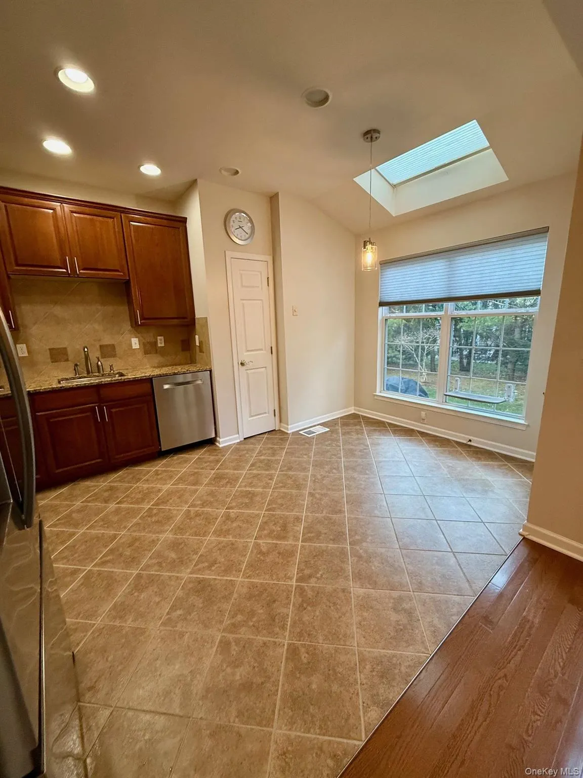 955 Huntington Drive, Fishkill, NY, 3 Bedrooms Bedrooms, 8 Rooms Rooms,2 BathroomsBathrooms,Residential Lease,Idx,Huntington,0,941711 955 Huntington Drive, Fishkill, NY, 3 Bedrooms Bedrooms, 8 Rooms Rooms,2 BathroomsBathrooms,Residential Lease,Idx,Huntington,0,941711