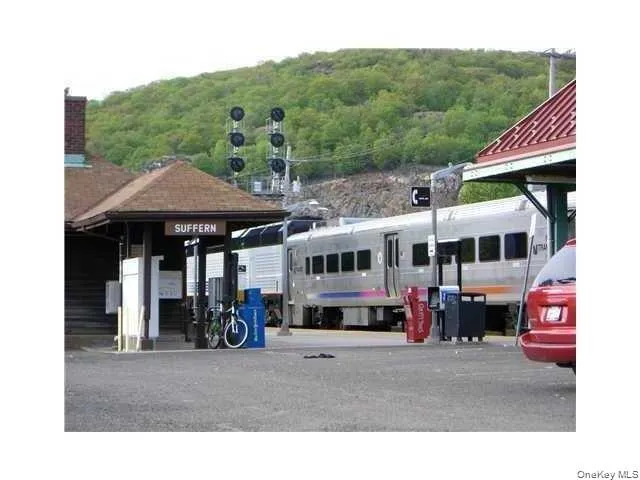 Convenient to train Convenient to train