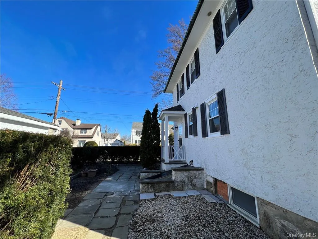 Backyard with detached 2 car garage Backyard with detached 2 car garage