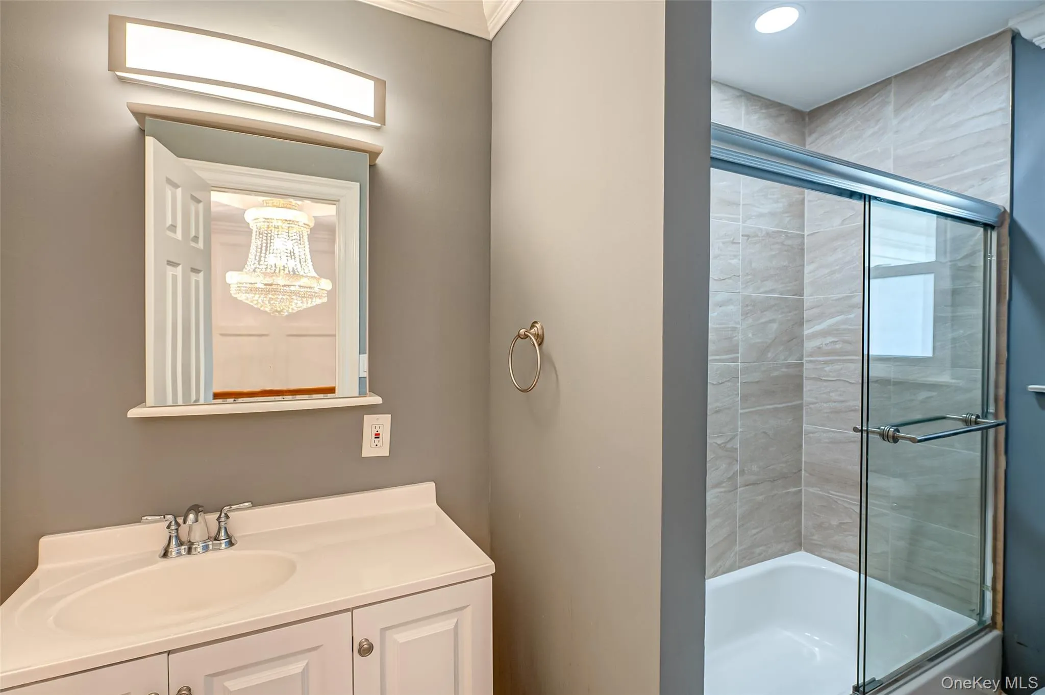 2nd floor hall bathroom with tub, shower and linen closet 2nd floor hall bathroom with tub, shower and linen closet