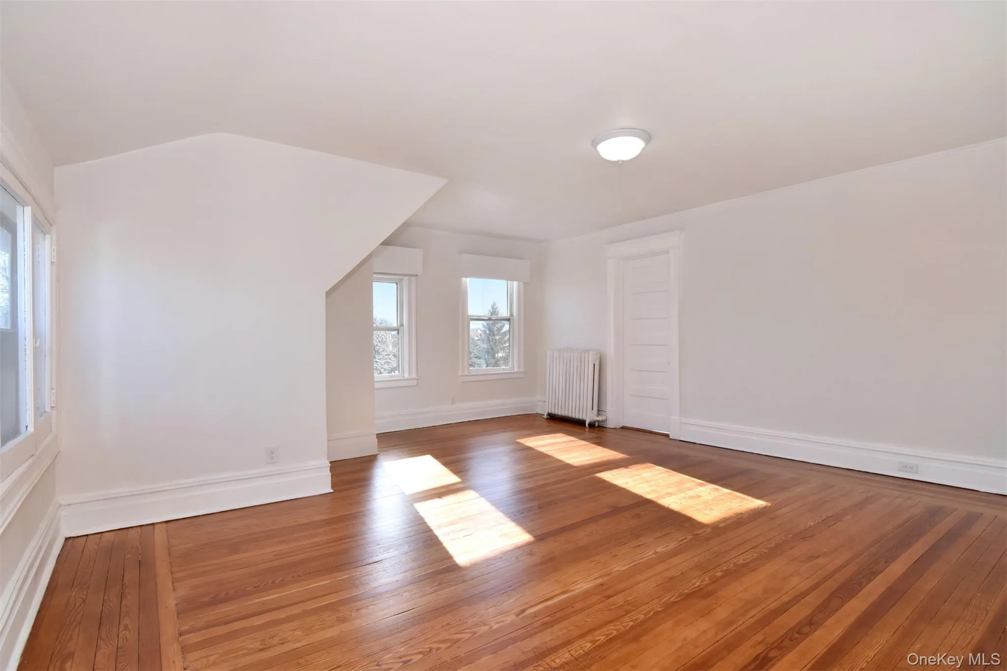 High ceilings. High ceilings.