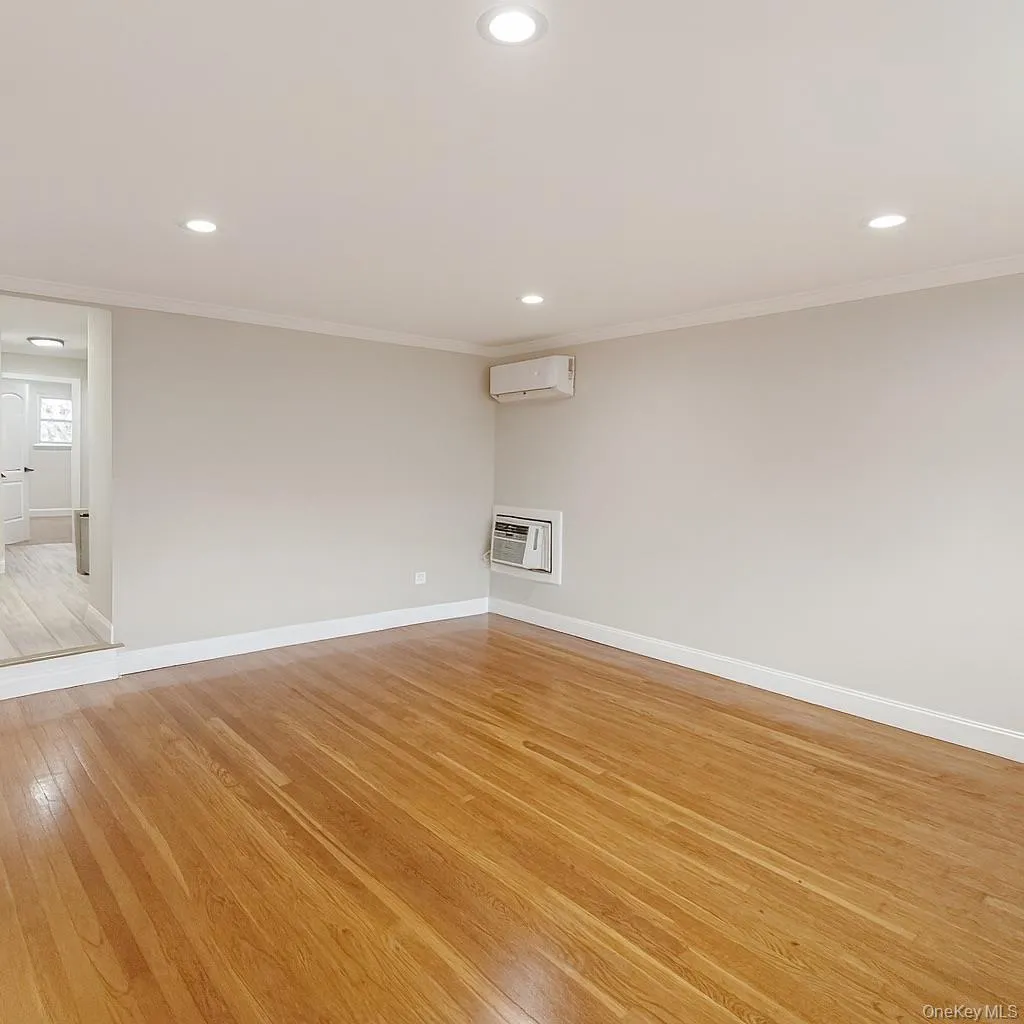 195 Meagher Avenue, New York, NY, 2 Bedrooms Bedrooms, 4 Rooms Rooms,1 BathroomBathrooms,Residential Lease,Idx,Meagher,0,941962 195 Meagher Avenue, New York, NY, 2 Bedrooms Bedrooms, 4 Rooms Rooms,1 BathroomBathrooms,Residential Lease,Idx,Meagher,0,941962