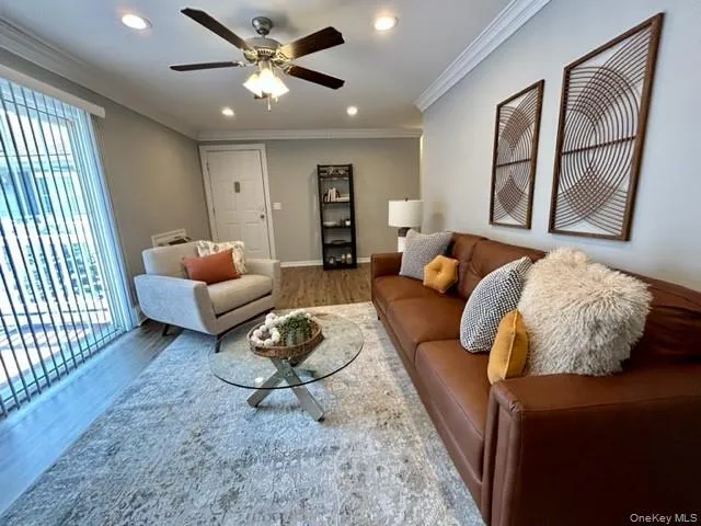 45 Golden Avenue, Babylon, NY, 1 Bedroom Bedrooms, 4 Rooms Rooms,1 BathroomBathrooms,Residential Lease,Idx,Golden,0,941994 45 Golden Avenue, Babylon, NY, 1 Bedroom Bedrooms, 4 Rooms Rooms,1 BathroomBathrooms,Residential Lease,Idx,Golden,0,941994