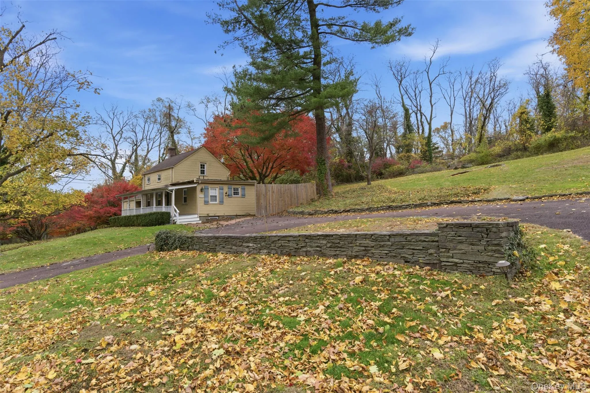 327 Neck Road, Huntington, NY, 2 Bedrooms Bedrooms, 5 Rooms Rooms,1 BathroomBathrooms,Residential Lease,Idx,Neck,0,942031 327 Neck Road, Huntington, NY, 2 Bedrooms Bedrooms, 5 Rooms Rooms,1 BathroomBathrooms,Residential Lease,Idx,Neck,0,942031