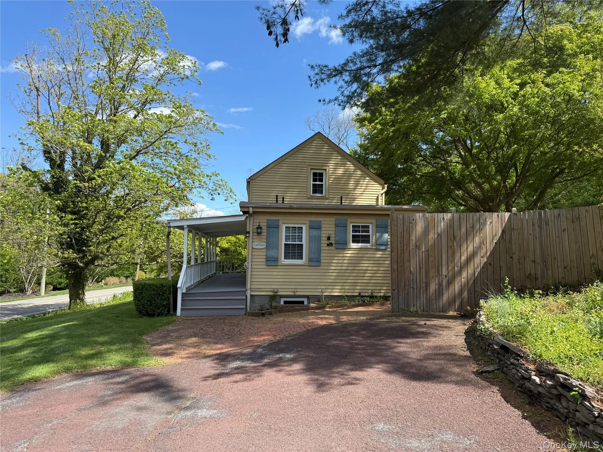 327 Neck Road, Huntington, NY, 2 Bedrooms Bedrooms, 5 Rooms Rooms,1 BathroomBathrooms,Residential Lease,For Rent,Neck,0,942031 327 Neck Road, Huntington, NY, 2 Bedrooms Bedrooms, 5 Rooms Rooms,1 BathroomBathrooms,Residential Lease,For Rent,Neck,0,942031