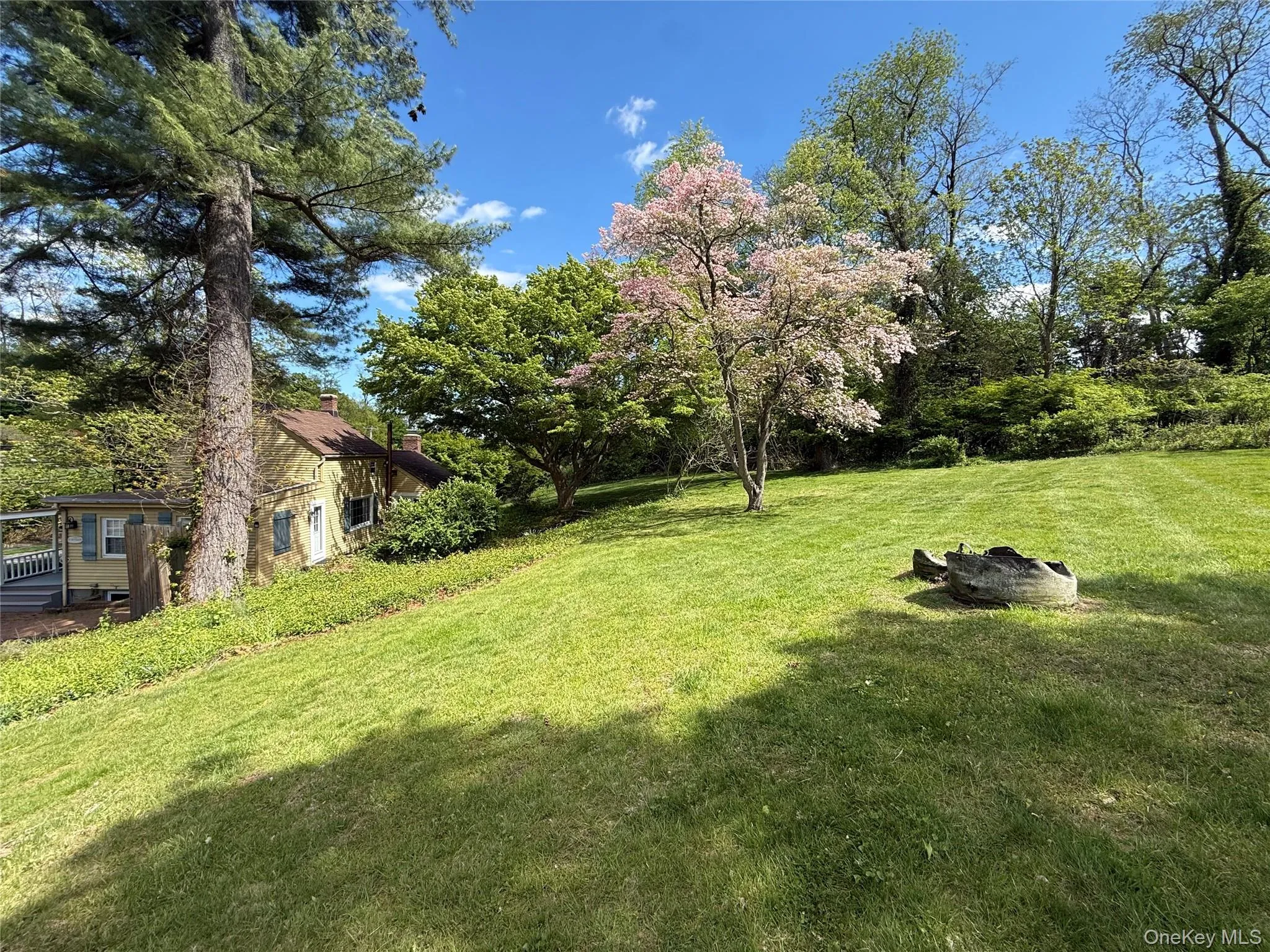 327 Neck Road, Huntington, NY, 2 Bedrooms Bedrooms, 5 Rooms Rooms,1 BathroomBathrooms,Residential Lease,For Rent,Neck,0,942031 327 Neck Road, Huntington, NY, 2 Bedrooms Bedrooms, 5 Rooms Rooms,1 BathroomBathrooms,Residential Lease,For Rent,Neck,0,942031