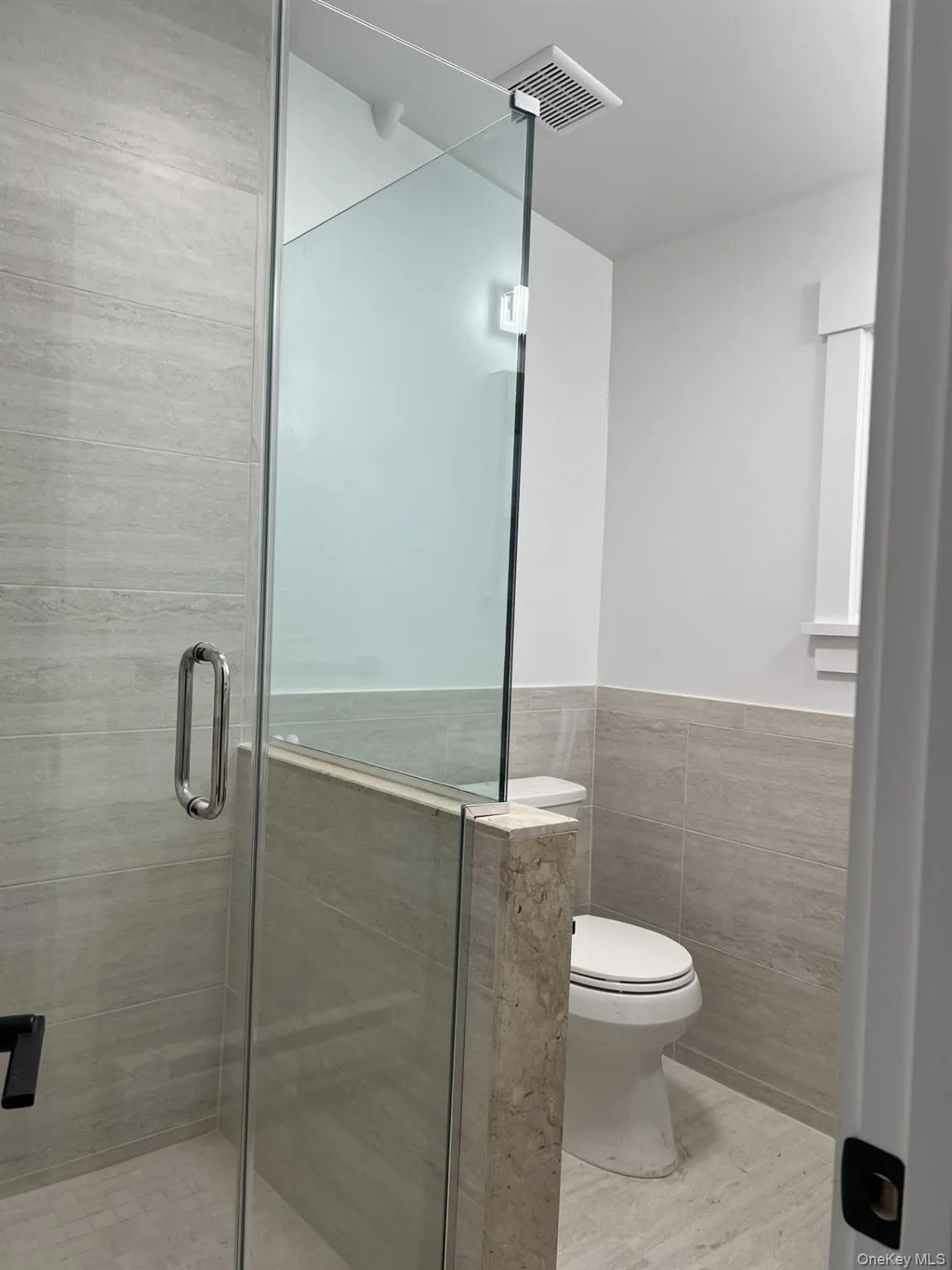 70 Peterson Place, Hempstead, NY, 1 Bedroom Bedrooms, 2 Rooms Rooms,1 BathroomBathrooms,Residential Lease,Idx,Peterson,0,942105 70 Peterson Place, Hempstead, NY, 1 Bedroom Bedrooms, 2 Rooms Rooms,1 BathroomBathrooms,Residential Lease,Idx,Peterson,0,942105