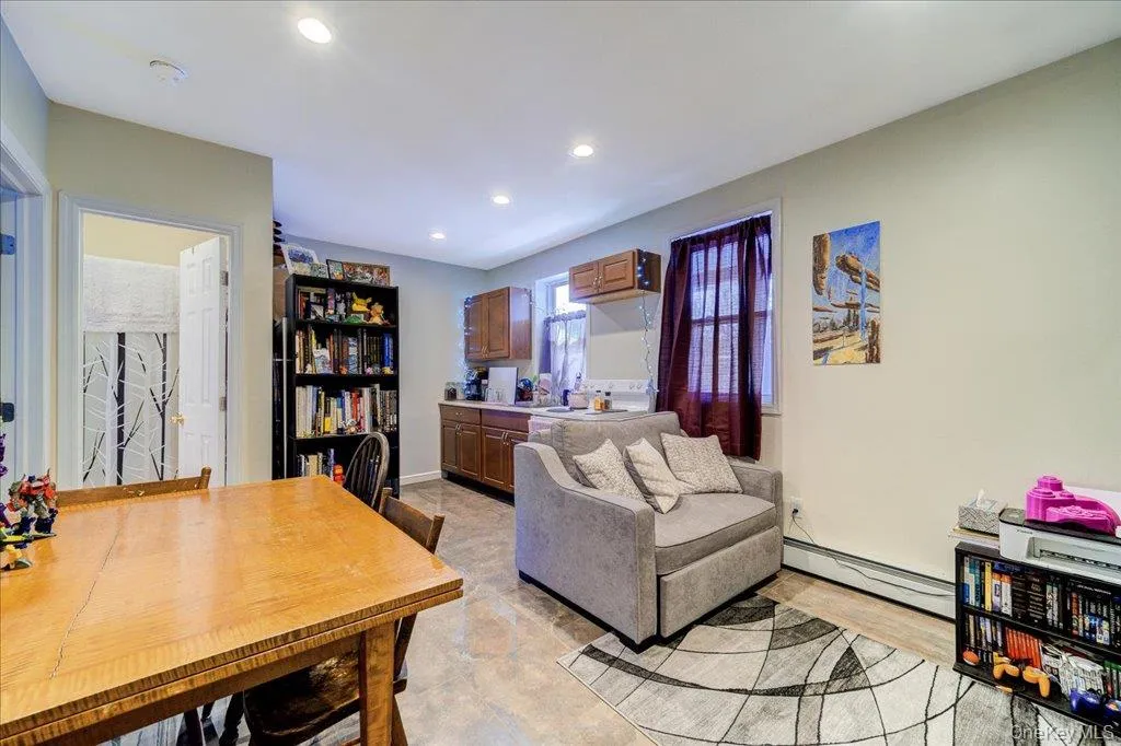 90 Sullivan Street, Mamakating, NY, 1 Bedroom Bedrooms, 2 Rooms Rooms,1 BathroomBathrooms,Residential Lease,Idx,Sullivan,0,942133 90 Sullivan Street, Mamakating, NY, 1 Bedroom Bedrooms, 2 Rooms Rooms,1 BathroomBathrooms,Residential Lease,Idx,Sullivan,0,942133