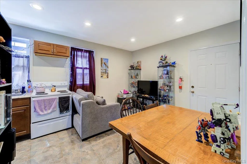 90 Sullivan Street, Mamakating, NY, 1 Bedroom Bedrooms, 2 Rooms Rooms,1 BathroomBathrooms,Residential Lease,Idx,Sullivan,0,942133 90 Sullivan Street, Mamakating, NY, 1 Bedroom Bedrooms, 2 Rooms Rooms,1 BathroomBathrooms,Residential Lease,Idx,Sullivan,0,942133