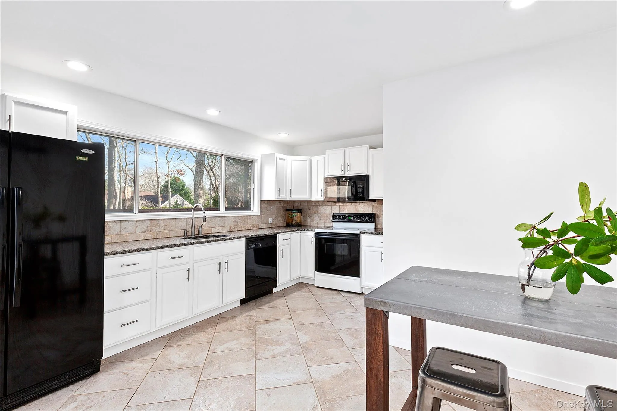 26 Wintergreen Way, Southampton, NY, 3 Bedrooms Bedrooms, 6 Rooms Rooms,2 BathroomsBathrooms,Residential Lease,Idx,Wintergreen,0,942140 26 Wintergreen Way, Southampton, NY, 3 Bedrooms Bedrooms, 6 Rooms Rooms,2 BathroomsBathrooms,Residential Lease,Idx,Wintergreen,0,942140