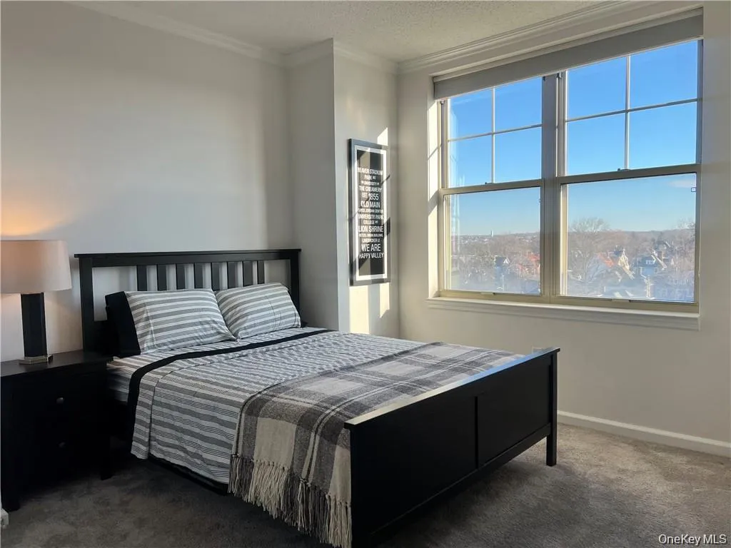 Bright and sunny bedroom Bright and sunny bedroom