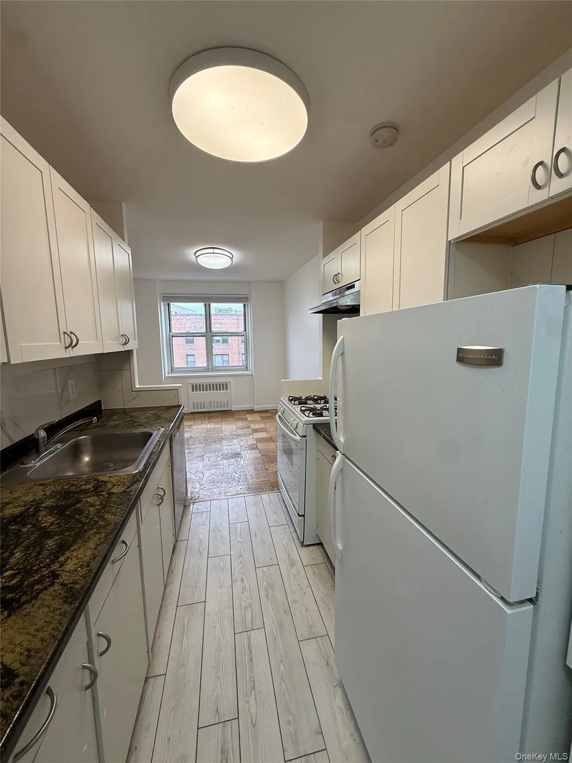16 Lake Street, White Plains, NY, 1 Bedroom Bedrooms, 3 Rooms Rooms,1 BathroomBathrooms,Residential Lease,Idx,Lake,0,942282 16 Lake Street, White Plains, NY, 1 Bedroom Bedrooms, 3 Rooms Rooms,1 BathroomBathrooms,Residential Lease,Idx,Lake,0,942282
