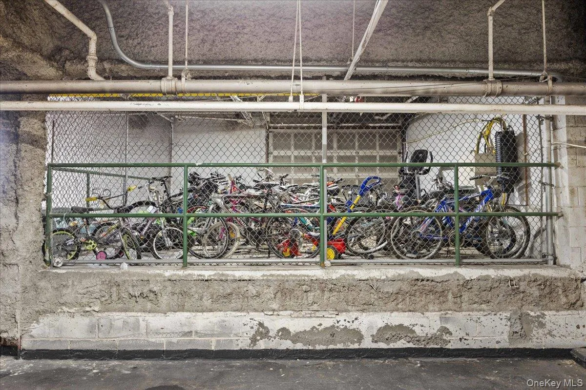 16 Lake Street, White Plains, NY, 1 Bedroom Bedrooms, 3 Rooms Rooms,1 BathroomBathrooms,Residential Lease,Idx,Lake,0,942282 16 Lake Street, White Plains, NY, 1 Bedroom Bedrooms, 3 Rooms Rooms,1 BathroomBathrooms,Residential Lease,Idx,Lake,0,942282