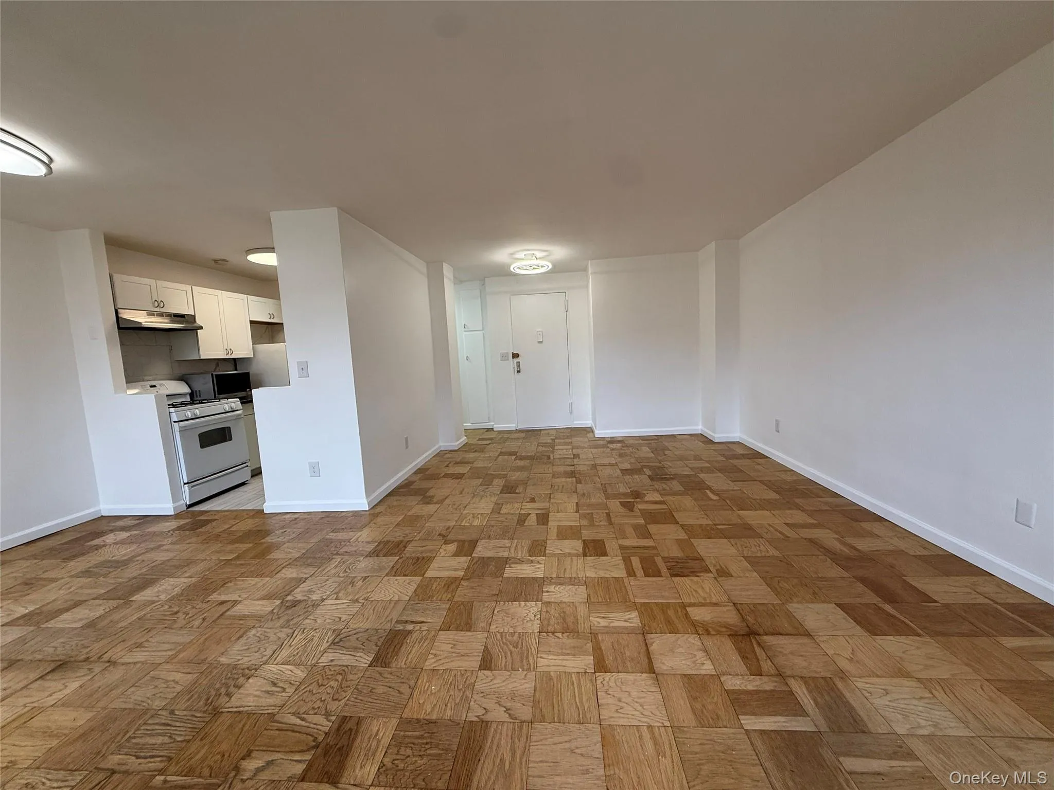 16 Lake Street, White Plains, NY, 1 Bedroom Bedrooms, 3 Rooms Rooms,1 BathroomBathrooms,Residential Lease,Idx,Lake,0,942282 16 Lake Street, White Plains, NY, 1 Bedroom Bedrooms, 3 Rooms Rooms,1 BathroomBathrooms,Residential Lease,Idx,Lake,0,942282