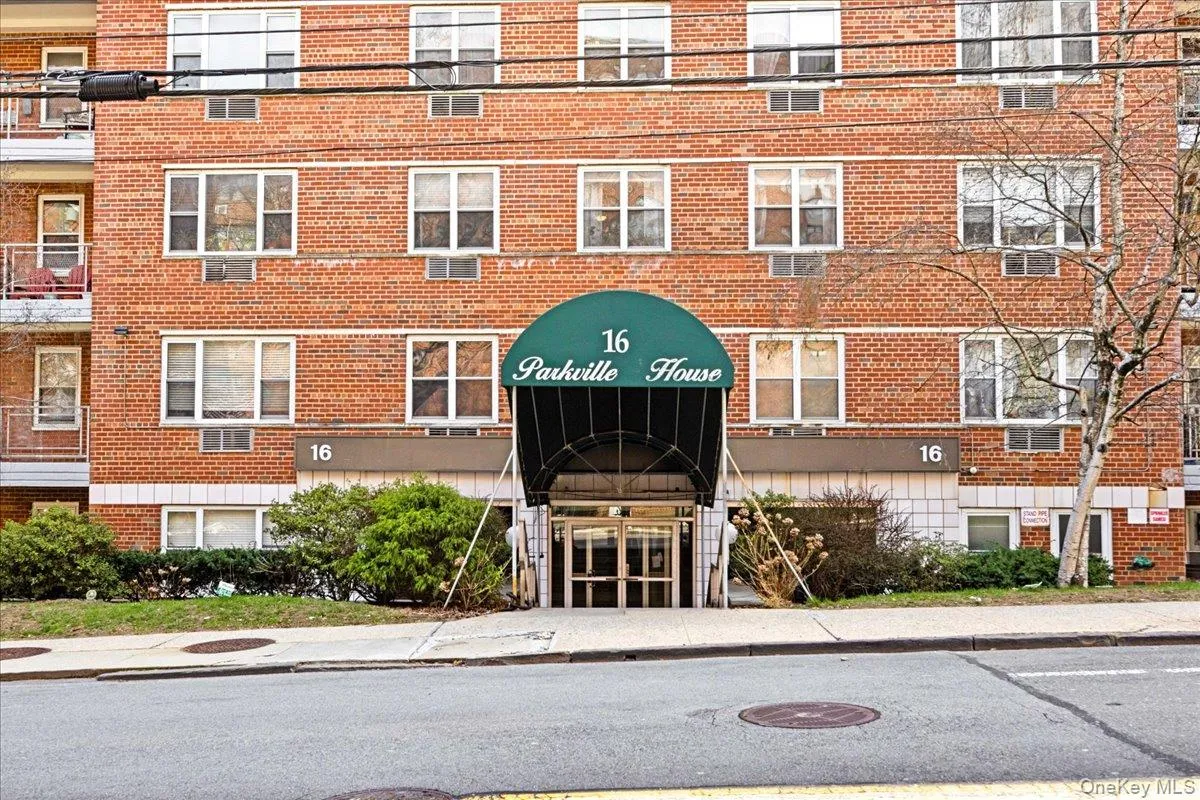 16 Lake Street, White Plains, NY, 1 Bedroom Bedrooms, 3 Rooms Rooms,1 BathroomBathrooms,Residential Lease,Idx,Lake,0,942282 16 Lake Street, White Plains, NY, 1 Bedroom Bedrooms, 3 Rooms Rooms,1 BathroomBathrooms,Residential Lease,Idx,Lake,0,942282
