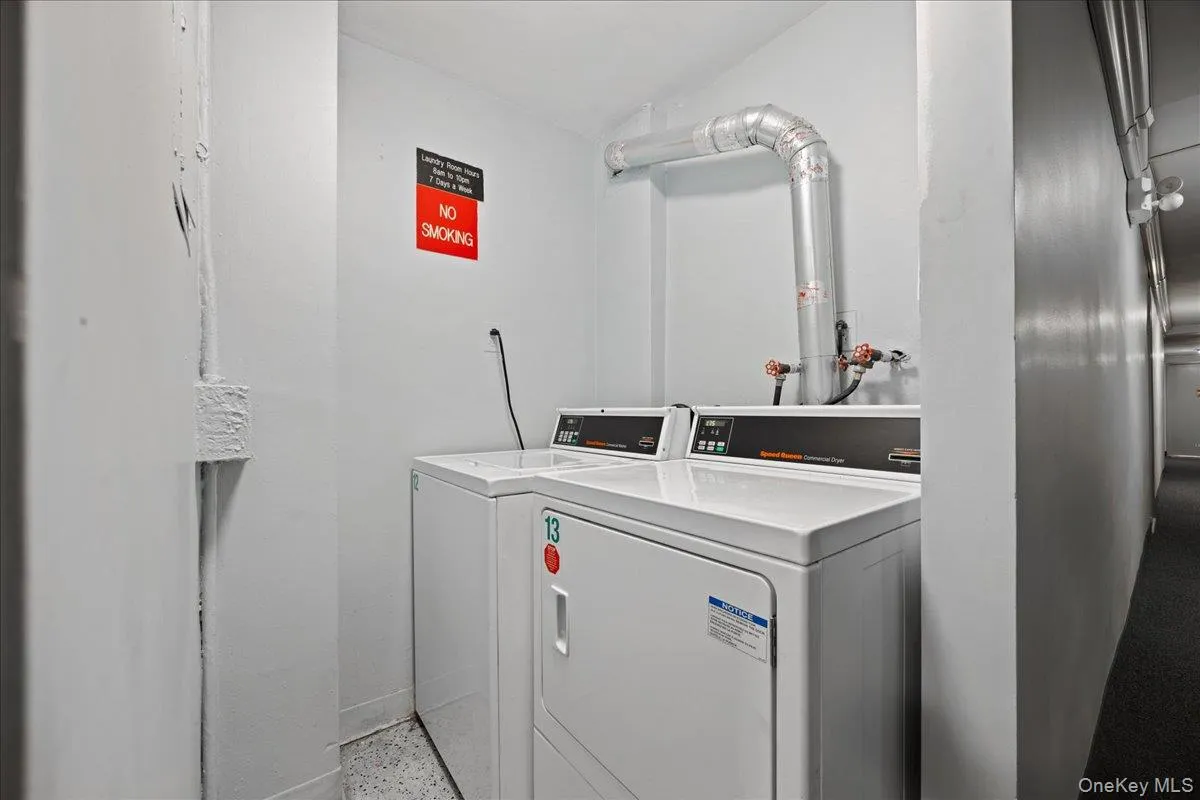 16 Lake Street, White Plains, NY, 1 Bedroom Bedrooms, 3 Rooms Rooms,1 BathroomBathrooms,Residential Lease,Idx,Lake,0,942282 16 Lake Street, White Plains, NY, 1 Bedroom Bedrooms, 3 Rooms Rooms,1 BathroomBathrooms,Residential Lease,Idx,Lake,0,942282