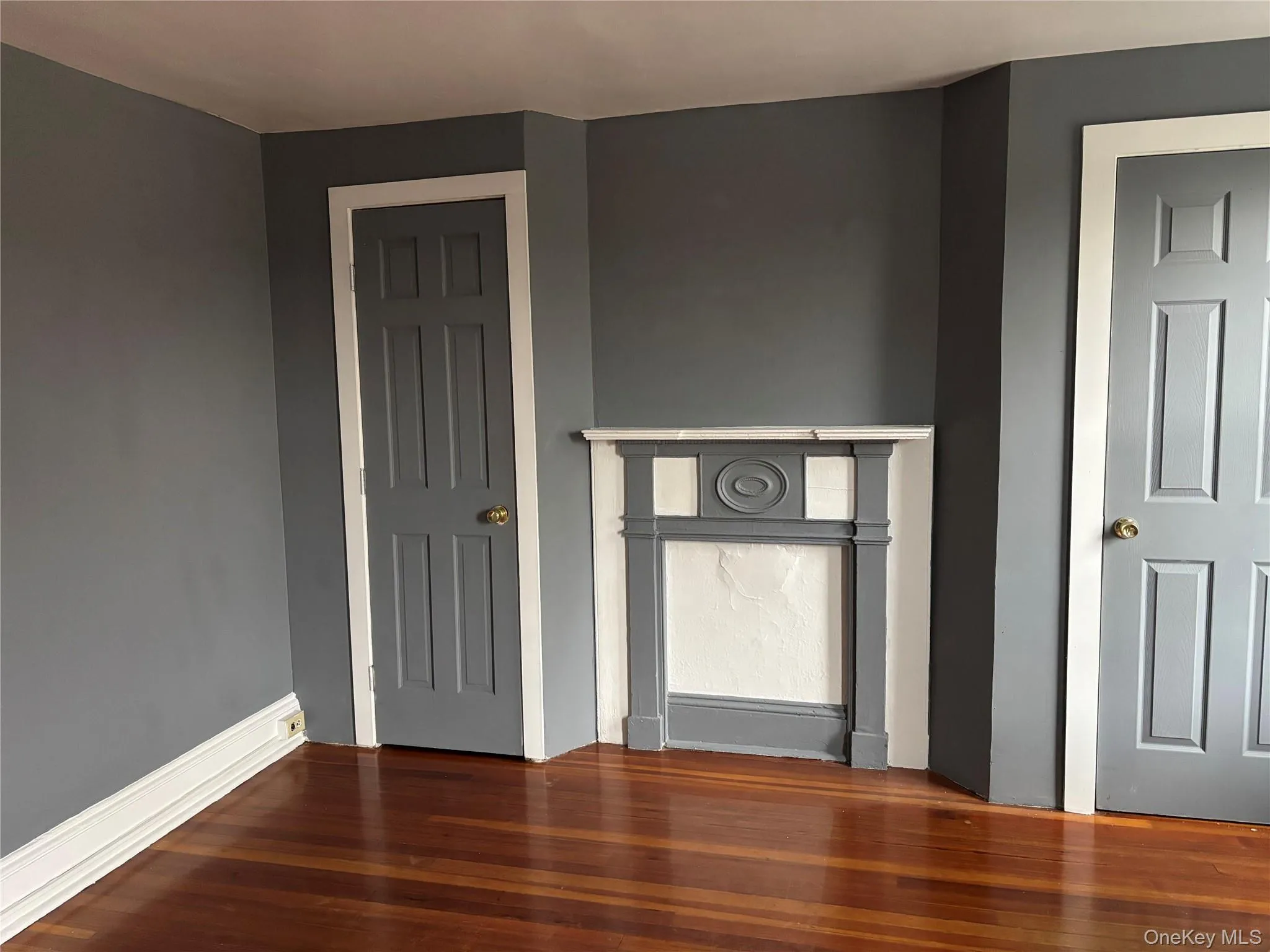 Bedroom with two closets and a beautiful classic red Pine floor. red Pine floor Bedroom with two closets and a beautiful classic red Pine floor. red Pine floor