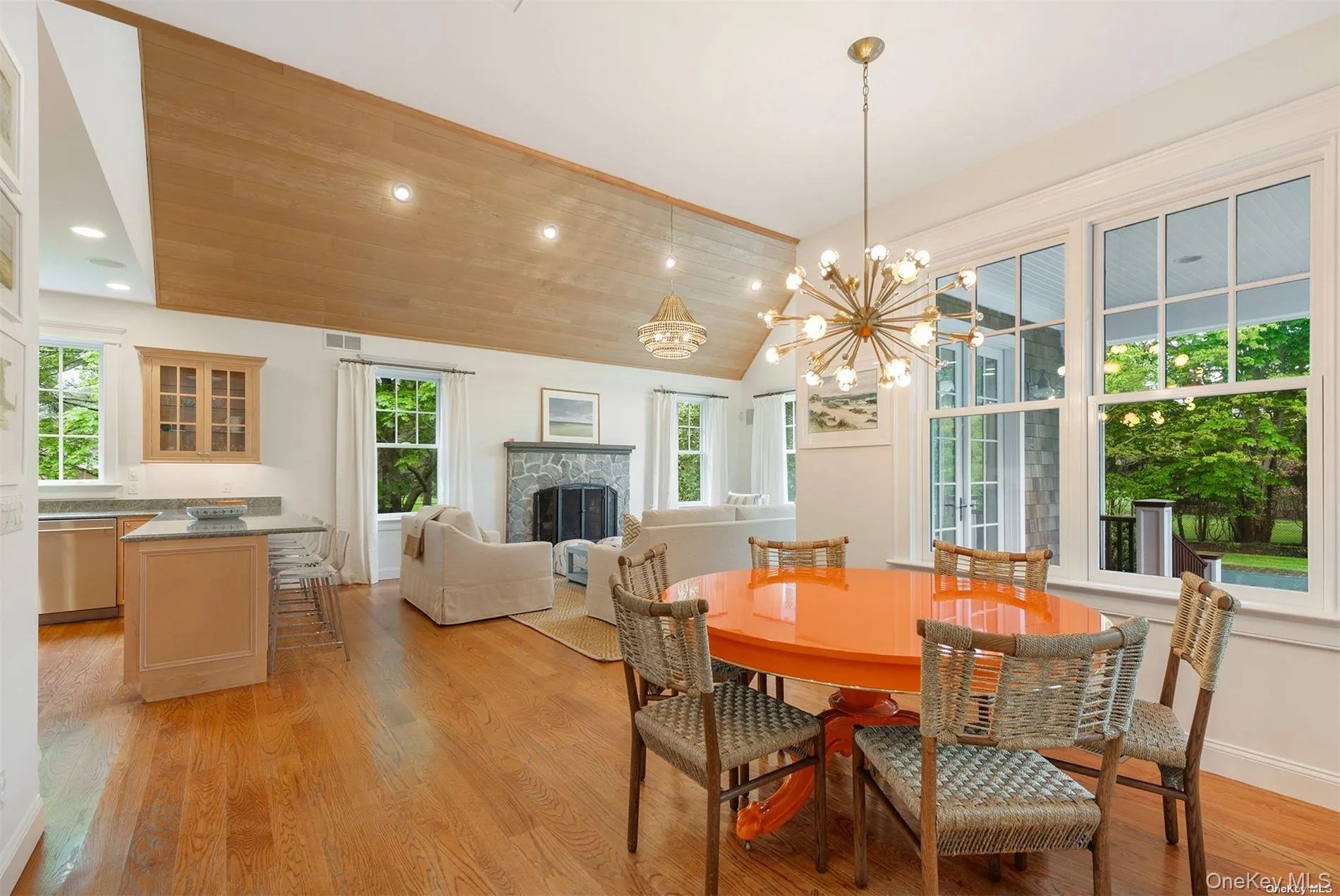 Breakfast Area Breakfast Area