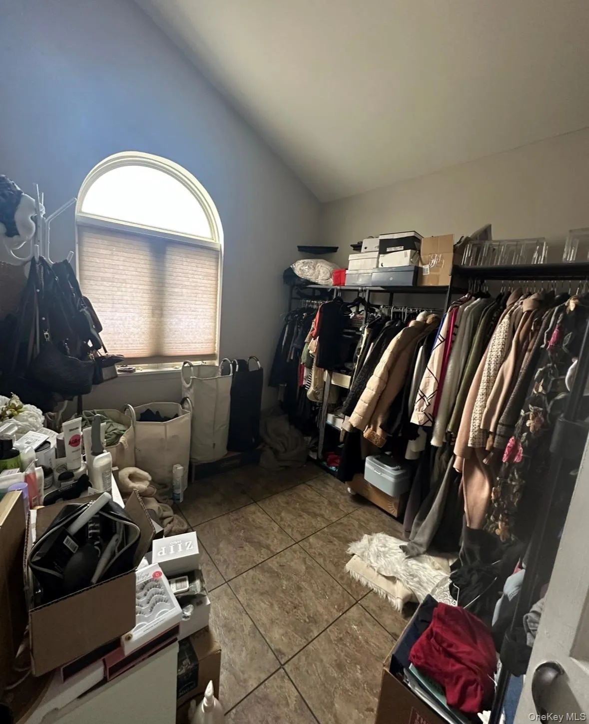 Walk in closet or Home Office. Walk in closet or Home Office.