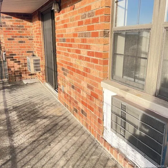 66-07 242nd Street, New York, NY, 1 Bedroom Bedrooms, 3 Rooms Rooms,1 BathroomBathrooms,Residential,For Rent,242nd,0,942359 66-07 242nd Street, New York, NY, 1 Bedroom Bedrooms, 3 Rooms Rooms,1 BathroomBathrooms,Residential,For Rent,242nd,0,942359