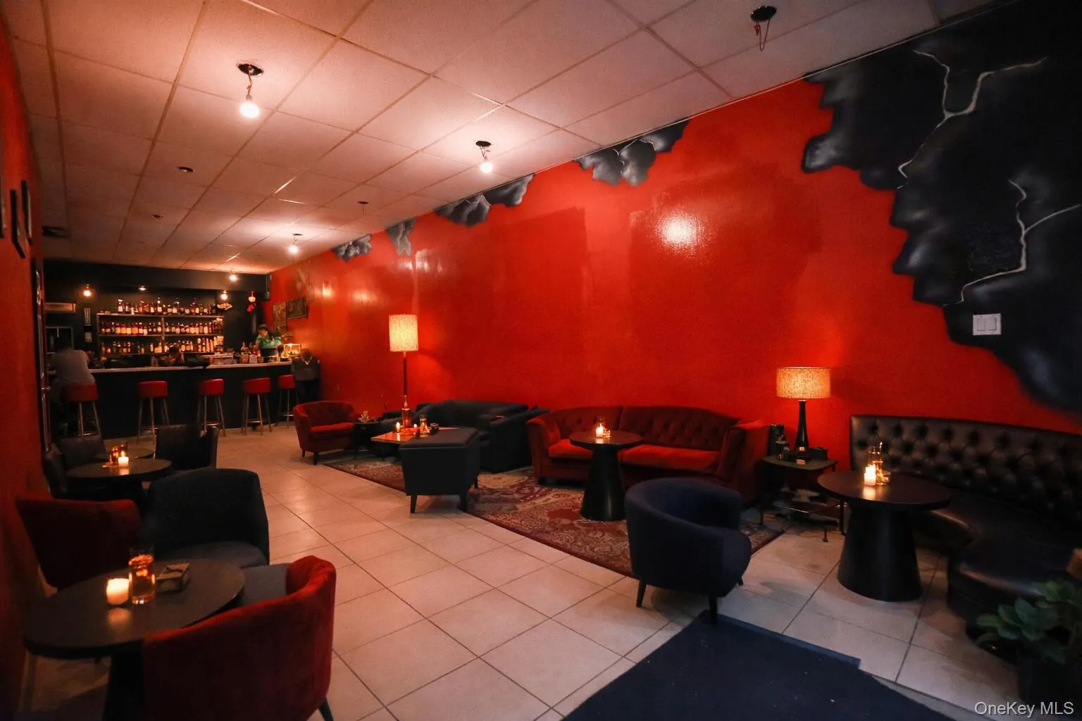 Virtually staged cocktail bar Virtually staged cocktail bar