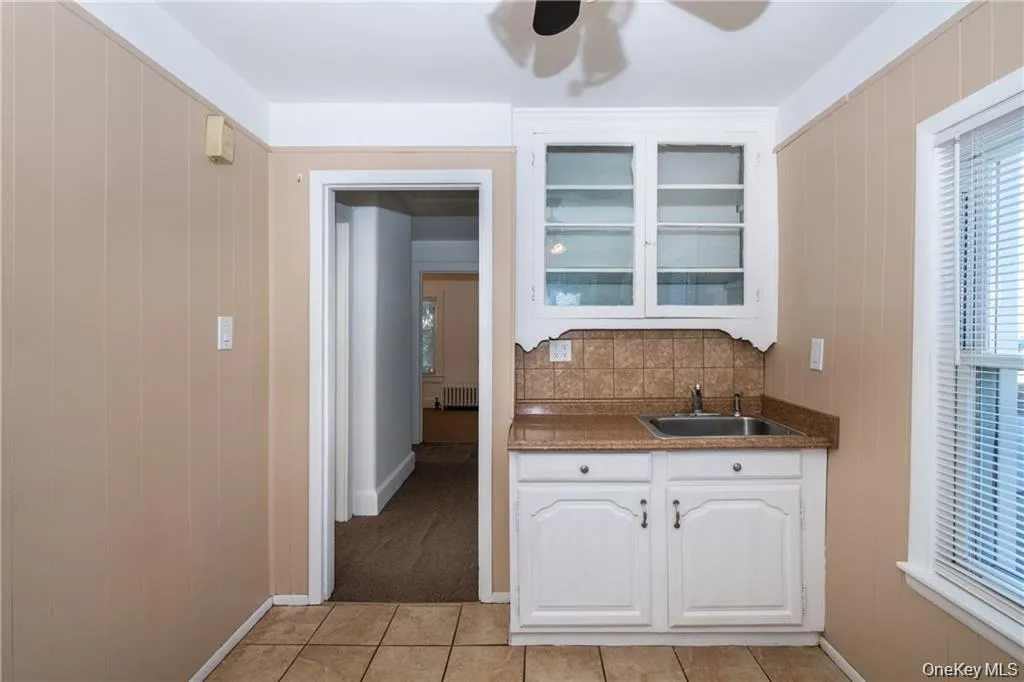 21 Wallace Street, Eastchester, NY, 2 Bedrooms Bedrooms, 5 Rooms Rooms,1 BathroomBathrooms,Residential Lease,Idx,Wallace,0,942452 21 Wallace Street, Eastchester, NY, 2 Bedrooms Bedrooms, 5 Rooms Rooms,1 BathroomBathrooms,Residential Lease,Idx,Wallace,0,942452