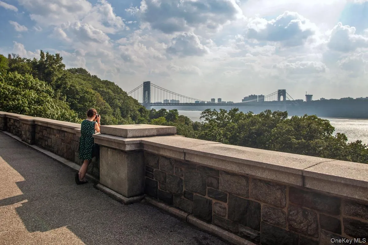 2 blocks from your front door is Fort Tryon park with amazing Hudson River views 2 blocks from your front door is Fort Tryon park with amazing Hudson River views