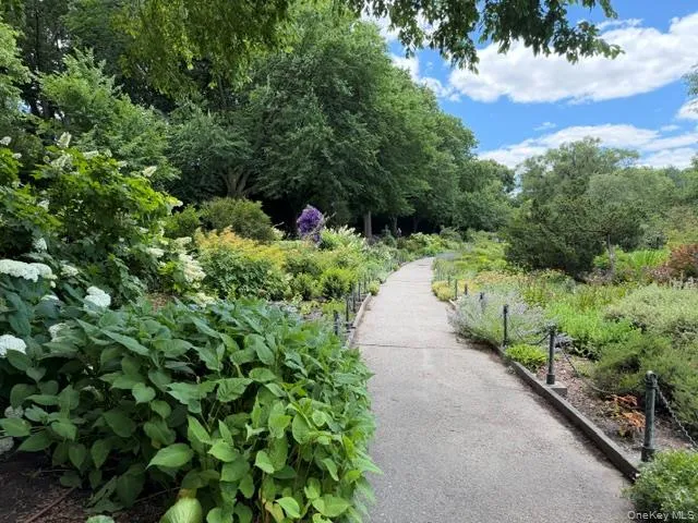 225 Bennett Avenue, New York, NY, 2 Rooms Rooms,1 BathroomBathrooms,Residential,For Rent,Bennett,0,942478 225 Bennett Avenue, New York, NY, 2 Rooms Rooms,1 BathroomBathrooms,Residential,For Rent,Bennett,0,942478