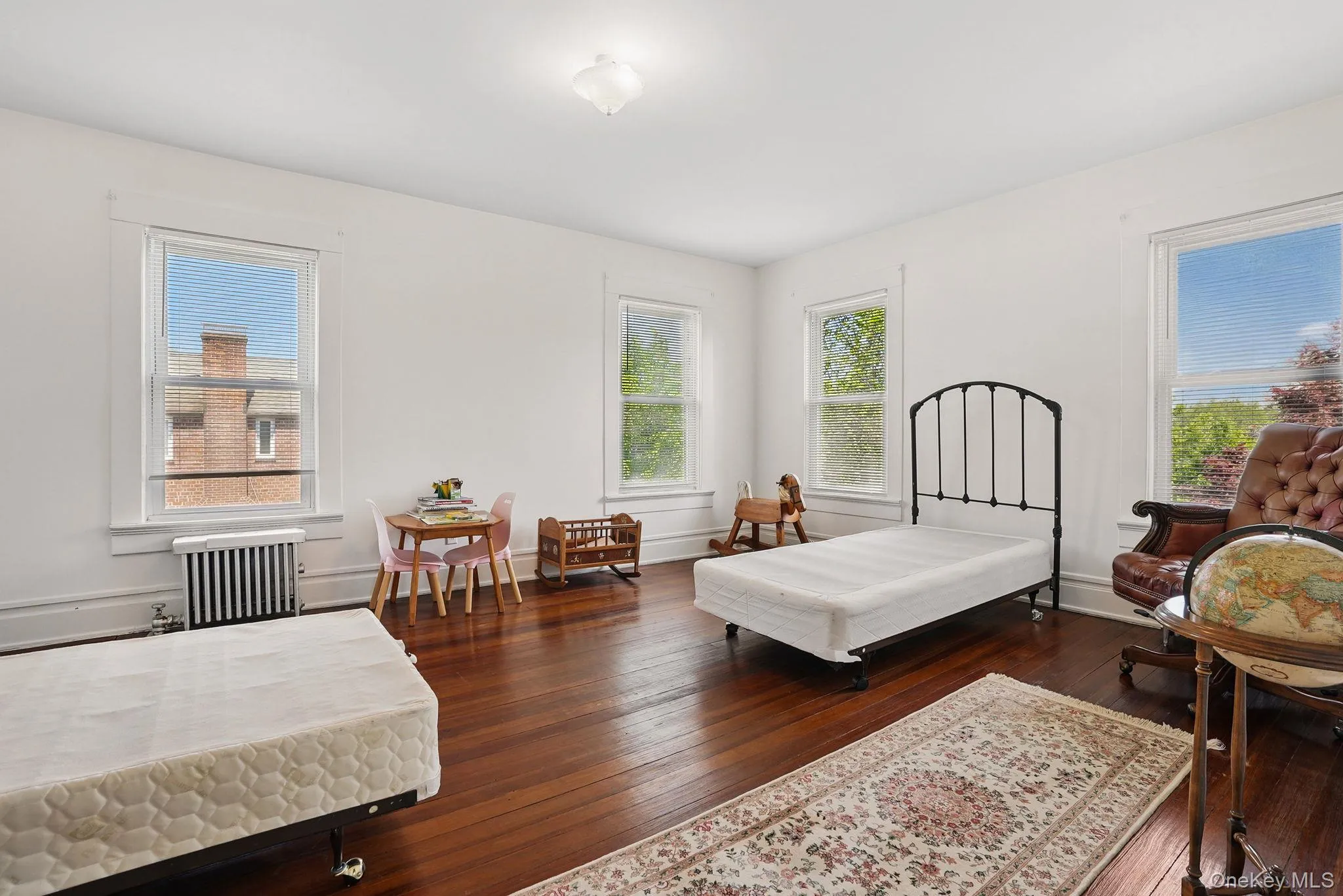 Hardwood floors Hardwood floors