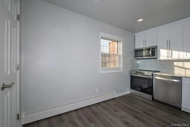 140 SUSSESX Place, Islip, NY, 1 Bedroom Bedrooms, 4 Rooms Rooms,1 BathroomBathrooms,Residential Lease,Idx,SUSSESX,0,942488 140 SUSSESX Place, Islip, NY, 1 Bedroom Bedrooms, 4 Rooms Rooms,1 BathroomBathrooms,Residential Lease,Idx,SUSSESX,0,942488