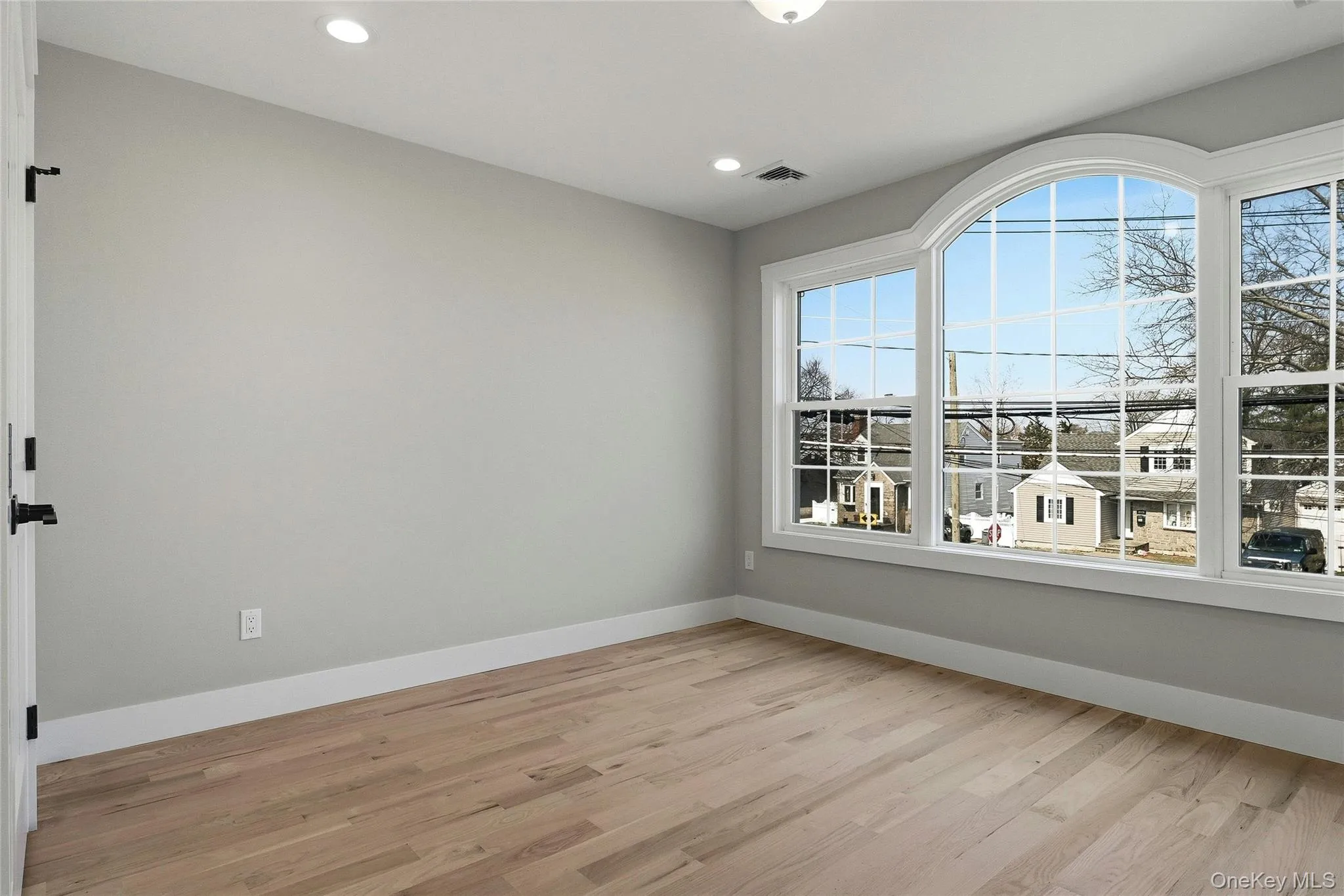 3380 Woodward Avenue, Hempstead, NY, 4 Bedrooms Bedrooms, 8 Rooms Rooms,2 BathroomsBathrooms,Residential,For Rent,Woodward,0,942496 3380 Woodward Avenue, Hempstead, NY, 4 Bedrooms Bedrooms, 8 Rooms Rooms,2 BathroomsBathrooms,Residential,For Rent,Woodward,0,942496