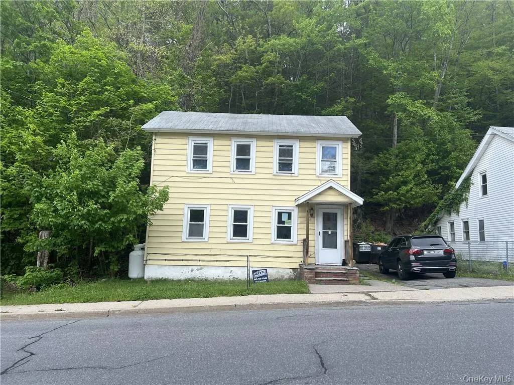 208 Center Street, Wawarsing, NY, 3 Bedrooms Bedrooms, 5 Rooms Rooms,1 BathroomBathrooms,Residential Lease,Idx,Center,0,942508 208 Center Street, Wawarsing, NY, 3 Bedrooms Bedrooms, 5 Rooms Rooms,1 BathroomBathrooms,Residential Lease,Idx,Center,0,942508