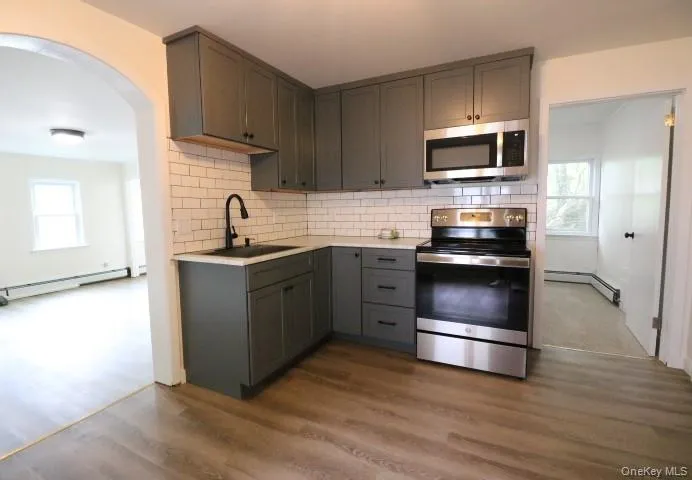 208 Center Street, Wawarsing, NY, 3 Bedrooms Bedrooms, 5 Rooms Rooms,1 BathroomBathrooms,Residential Lease,Idx,Center,0,942508 208 Center Street, Wawarsing, NY, 3 Bedrooms Bedrooms, 5 Rooms Rooms,1 BathroomBathrooms,Residential Lease,Idx,Center,0,942508