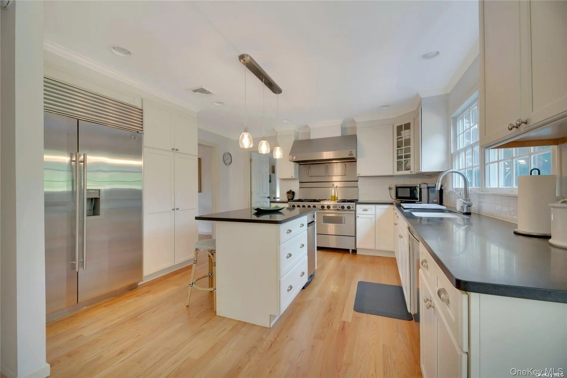 Kitchen with subzero refrigerator/freezer Kitchen with subzero refrigerator/freezer