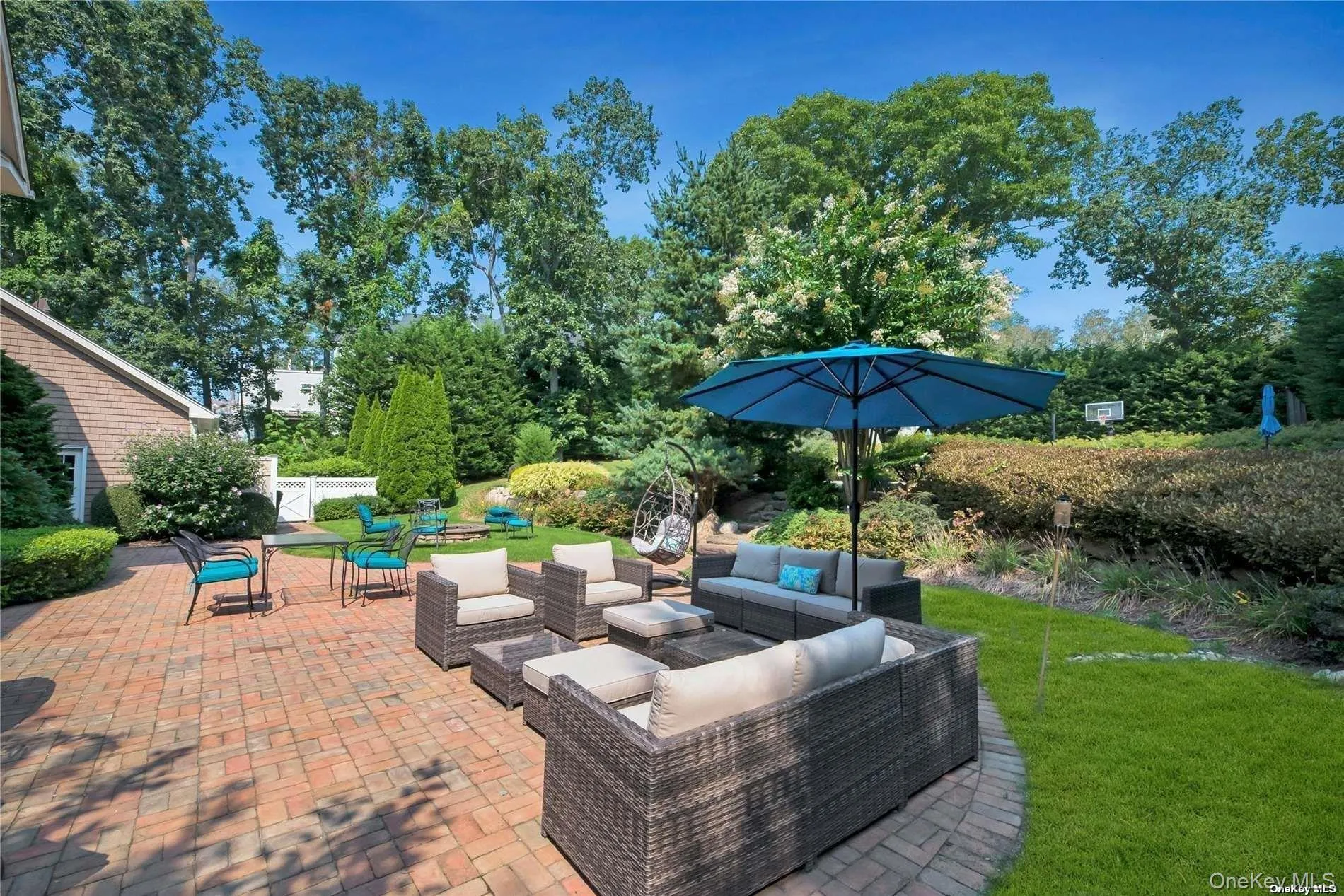 Lounge area Lounge area