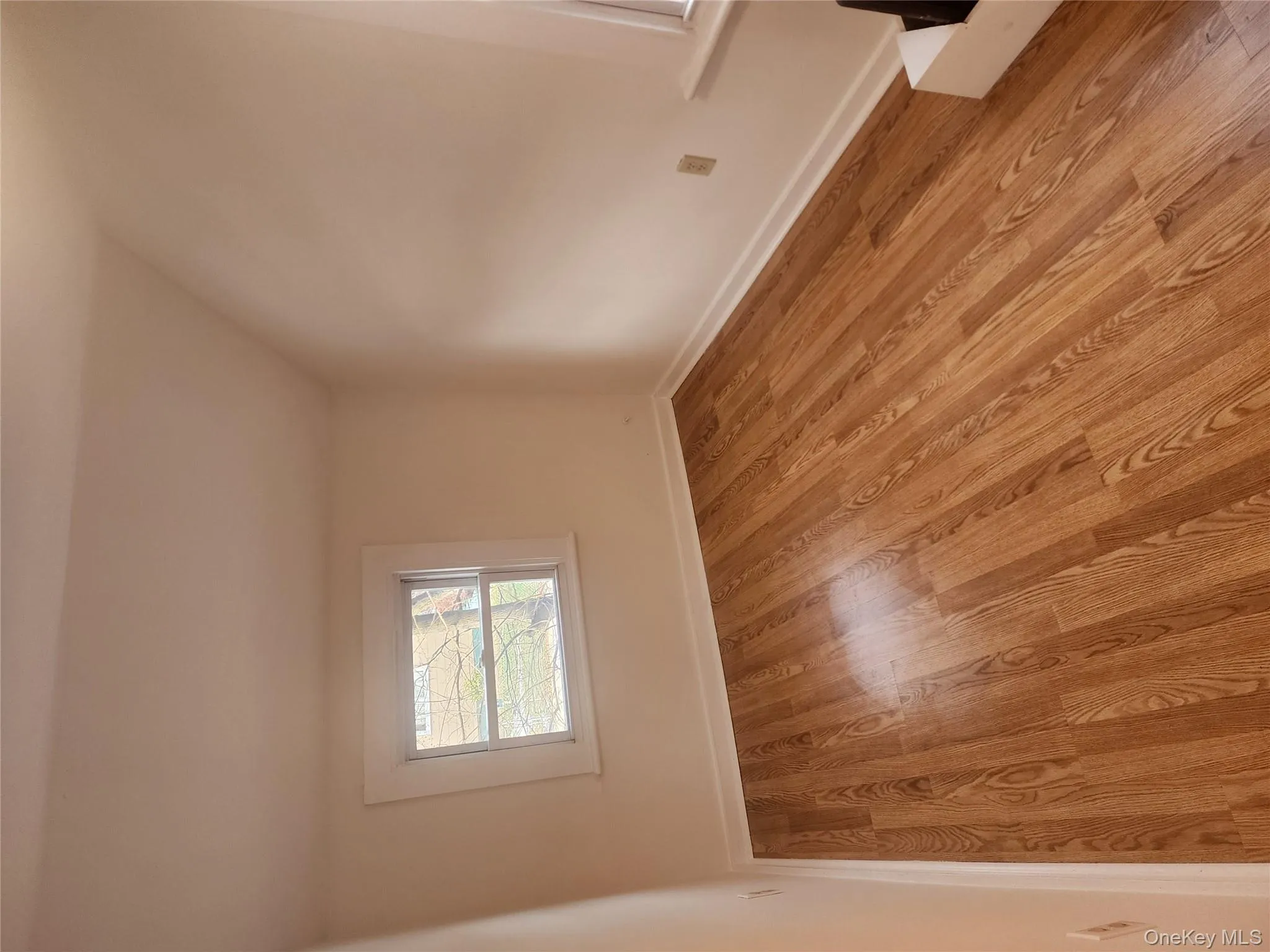 20 Elm Street, Beacon, NY, 2 Bedrooms Bedrooms, 4 Rooms Rooms,1 BathroomBathrooms,Residential Lease,Idx,Elm,0,942594 20 Elm Street, Beacon, NY, 2 Bedrooms Bedrooms, 4 Rooms Rooms,1 BathroomBathrooms,Residential Lease,Idx,Elm,0,942594