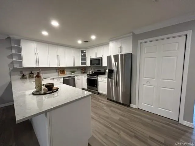 98 Village Green Drive, Brookhaven, NY, 2 Bedrooms Bedrooms, 7 Rooms Rooms,2 BathroomsBathrooms,Residential Lease,Idx,Village Green,0,942639 98 Village Green Drive, Brookhaven, NY, 2 Bedrooms Bedrooms, 7 Rooms Rooms,2 BathroomsBathrooms,Residential Lease,Idx,Village Green,0,942639