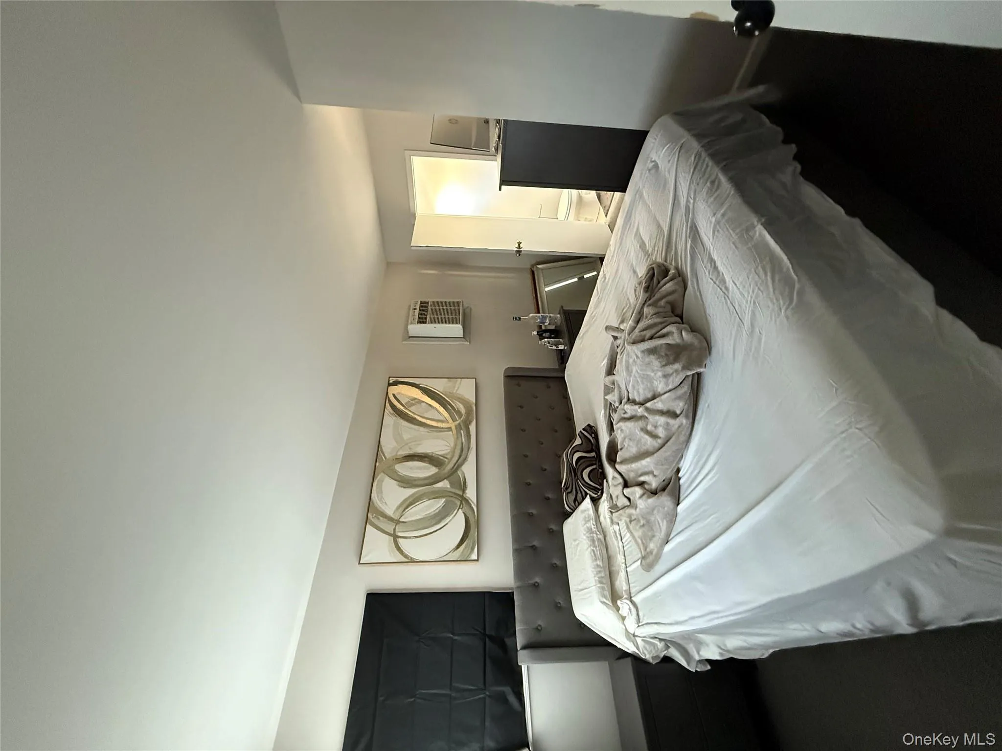 Bedroom with ensuite bath Bedroom with ensuite bath