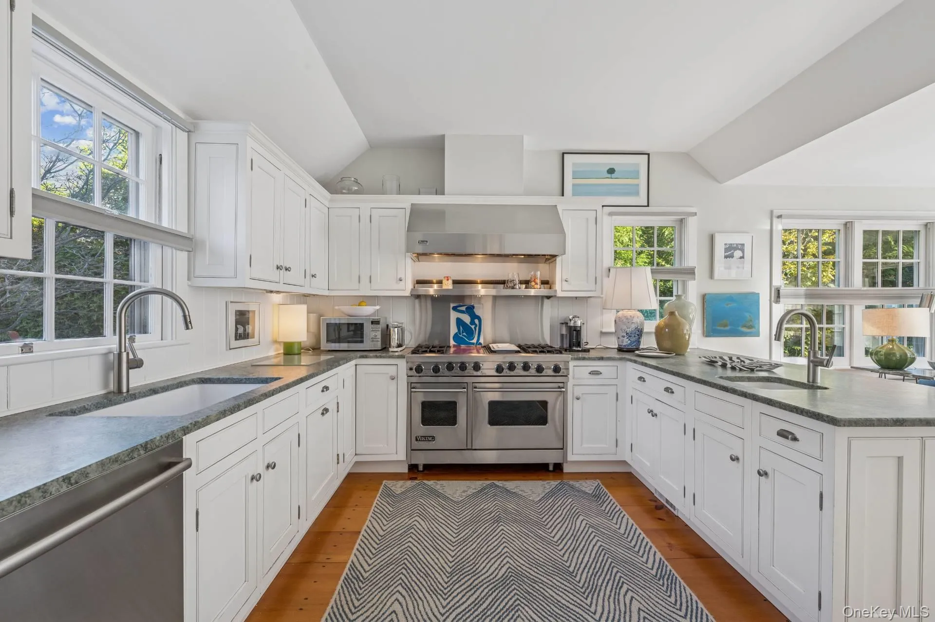 94 Post Lane, Southampton, NY, 4 Bedrooms Bedrooms, 13 Rooms Rooms,3 BathroomsBathrooms,Residential,For Rent,Post,0,942706 94 Post Lane, Southampton, NY, 4 Bedrooms Bedrooms, 13 Rooms Rooms,3 BathroomsBathrooms,Residential,For Rent,Post,0,942706