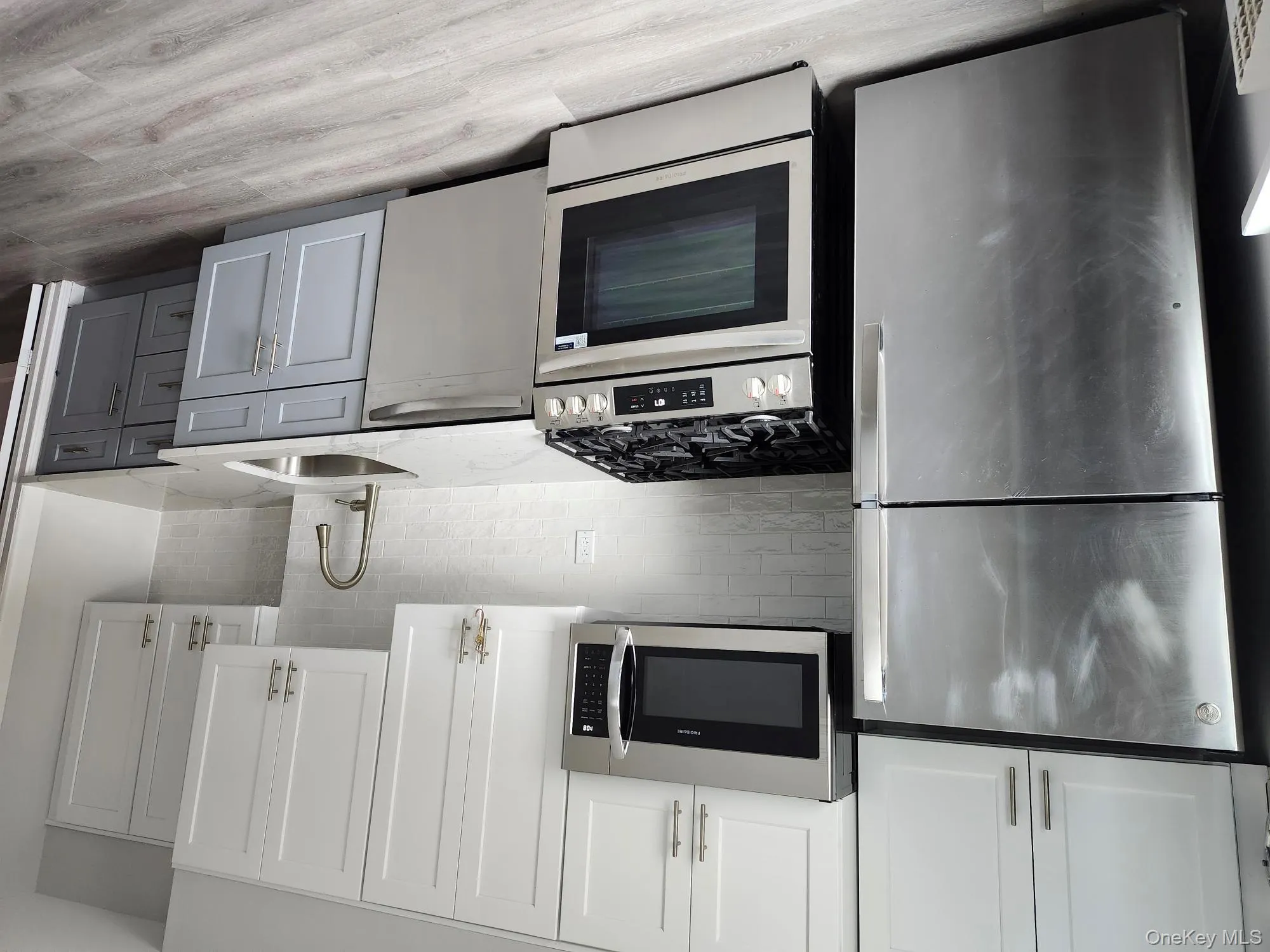 68-46 Alderton Street, New York, NY, 1 Bedroom Bedrooms, 4 Rooms Rooms,1 BathroomBathrooms,Residential Lease,Idx,Alderton,0,942718 68-46 Alderton Street, New York, NY, 1 Bedroom Bedrooms, 4 Rooms Rooms,1 BathroomBathrooms,Residential Lease,Idx,Alderton,0,942718