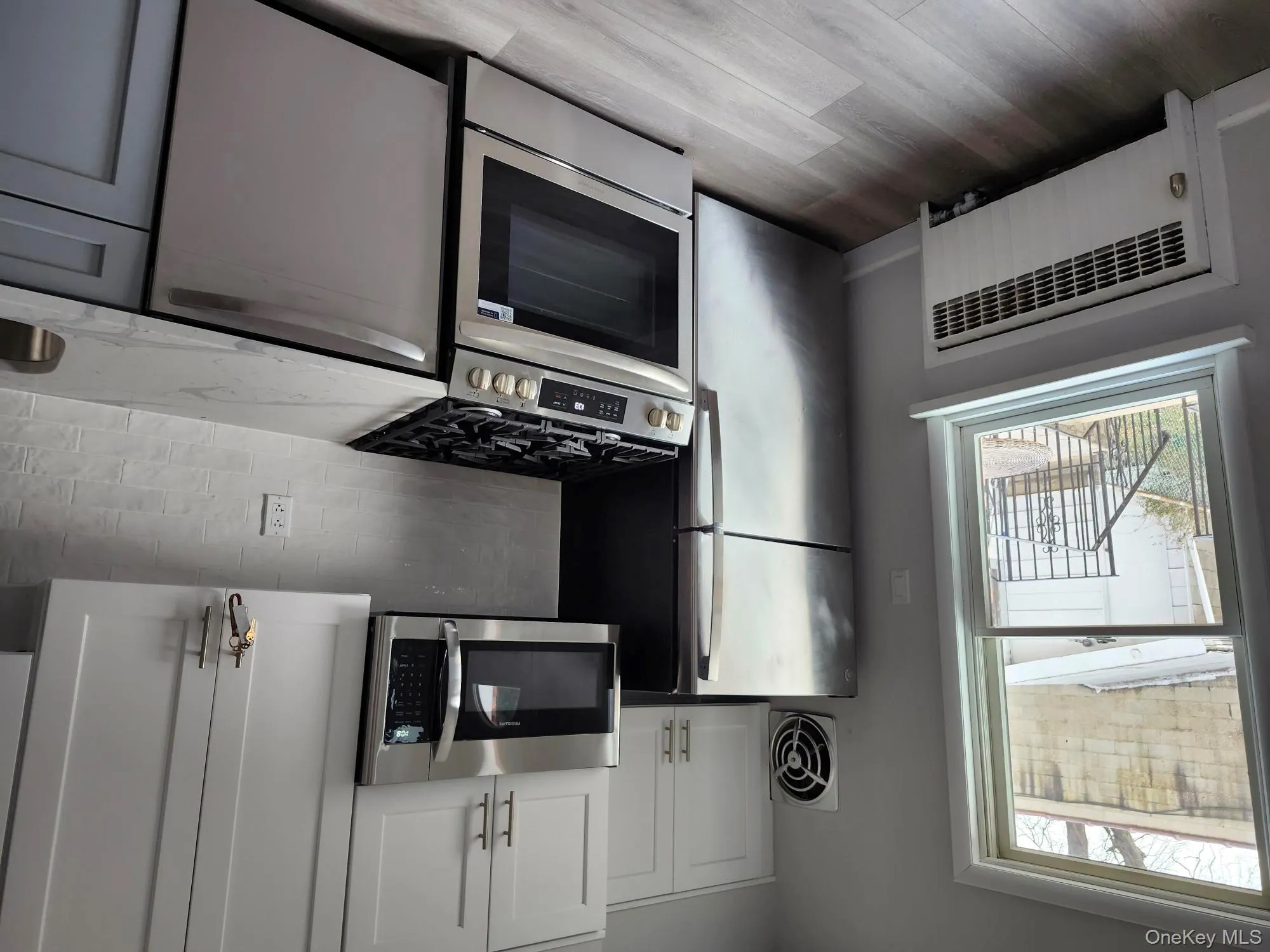 68-46 Alderton Street, New York, NY, 1 Bedroom Bedrooms, 4 Rooms Rooms,1 BathroomBathrooms,Residential Lease,Idx,Alderton,0,942718 68-46 Alderton Street, New York, NY, 1 Bedroom Bedrooms, 4 Rooms Rooms,1 BathroomBathrooms,Residential Lease,Idx,Alderton,0,942718