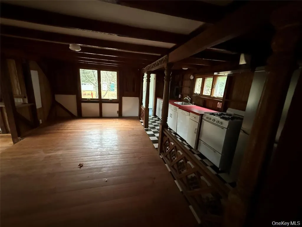 Cottage Kitchen Cottage Kitchen