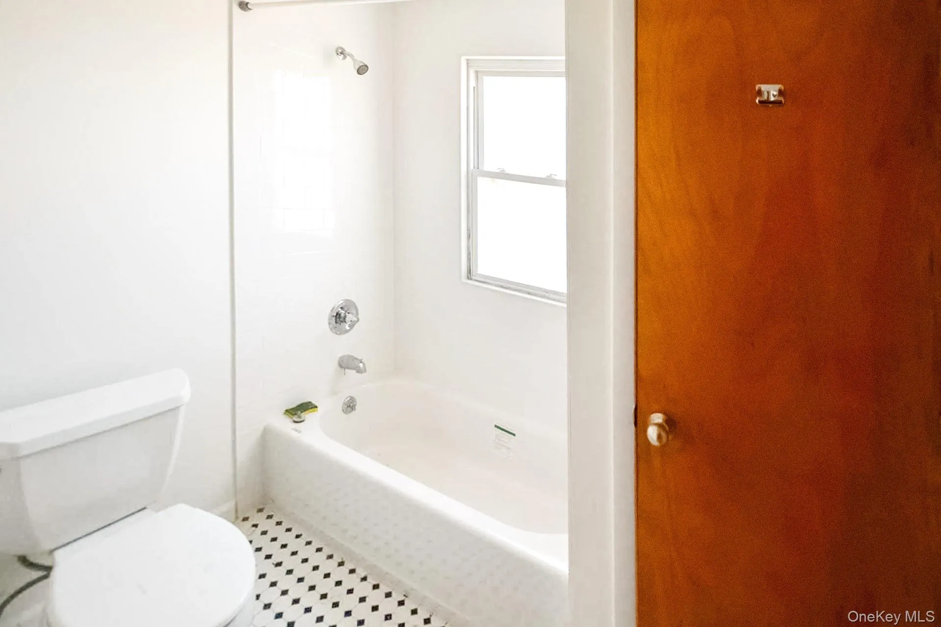 88-42 240 Street, New York, NY, 2 Bedrooms Bedrooms, 4 Rooms Rooms,1 BathroomBathrooms,Residential Lease,For Rent,240,0,942736 88-42 240 Street, New York, NY, 2 Bedrooms Bedrooms, 4 Rooms Rooms,1 BathroomBathrooms,Residential Lease,For Rent,240,0,942736
